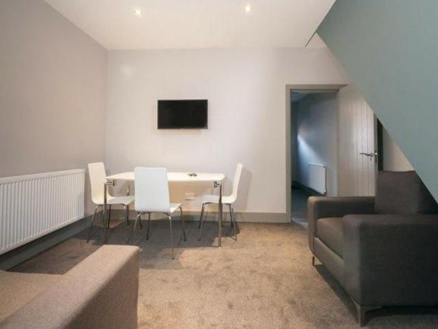 Room for rent in Moston, Manchester