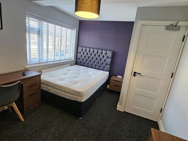 Room for rent in Newtown, Salford