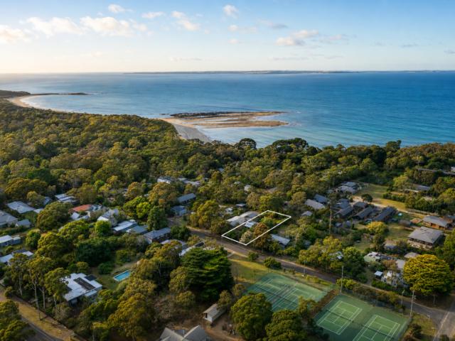 House for sale in Shoreham, Melbourne