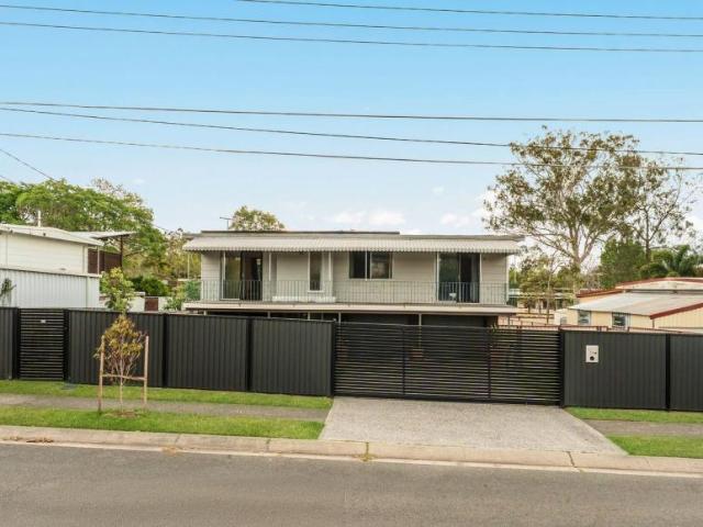 House for sale in Slacks Creek, Greater Brisbane