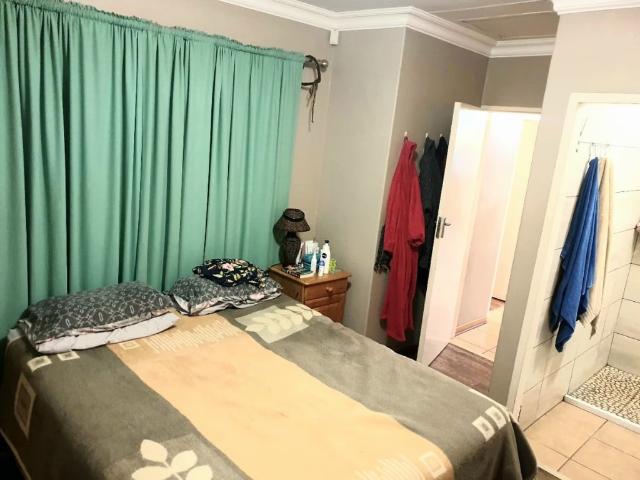 House for sale in Kgalagadi, Northern Cape