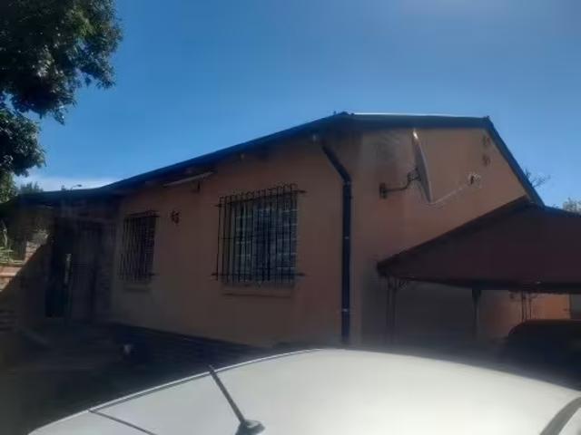 House for sale in South Hills, Johannesburg