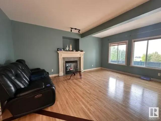 House for rent in Spruce Grove