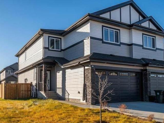 House for sale in Spruce Grove, Alberta