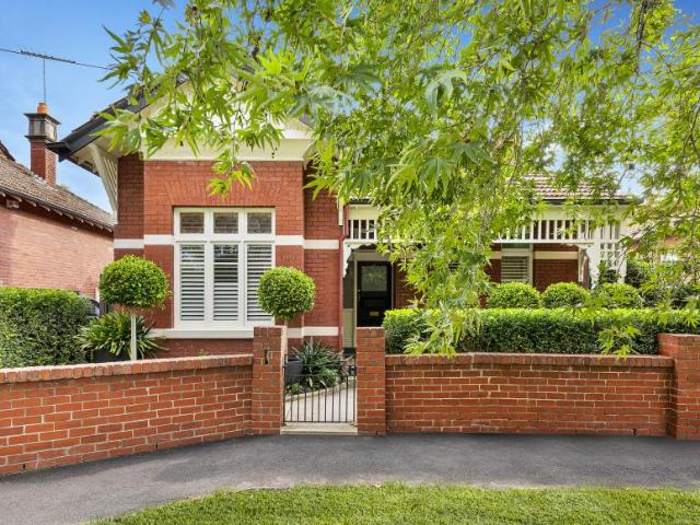 House for rent in St Kilda, Melbourne