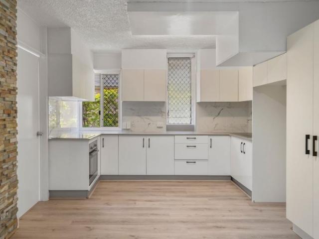 House for rent in St Lucia, Greater Brisbane