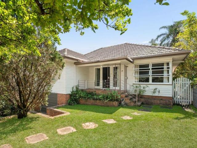 House for sale in St Lucia, Greater Brisbane