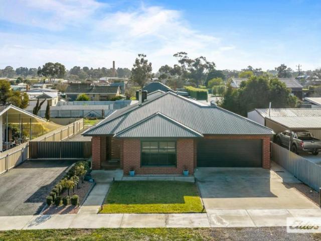 House for sale in Stawell, Shire of Northern Grampians