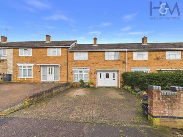 House for sale in Broadwater, Shephall