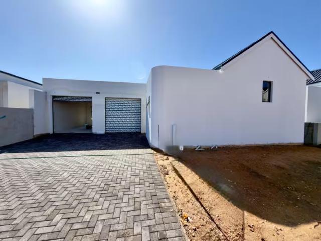 House for sale in Stilbaai, Garden Route District Municipality