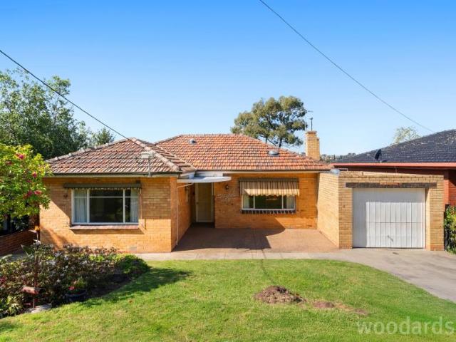 House for sale in Strathmore, Melbourne