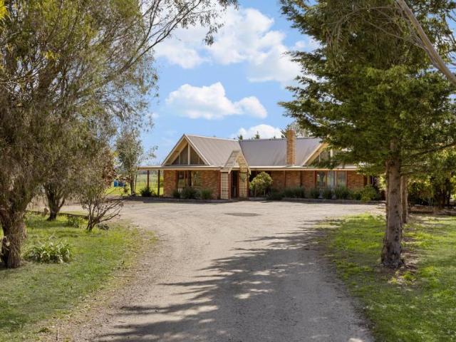 House for rent in Camerons Creek, Victoria