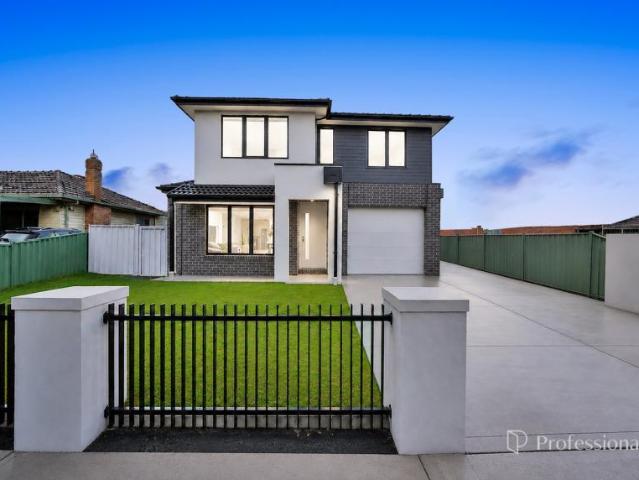 House for sale in Sunshine, Melbourne