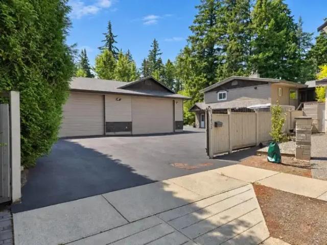House for rent in Surrey, British Columbia