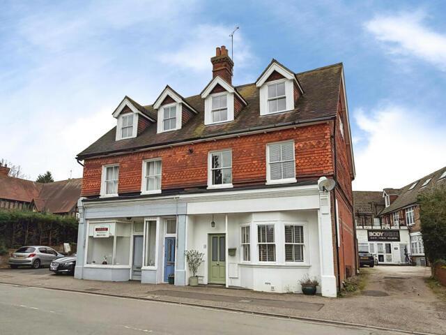 House for sale in Goose Green, Horsham