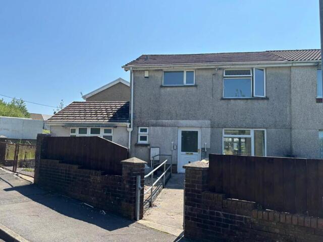 House for sale in Tairgwaith, Brynaman Isaf