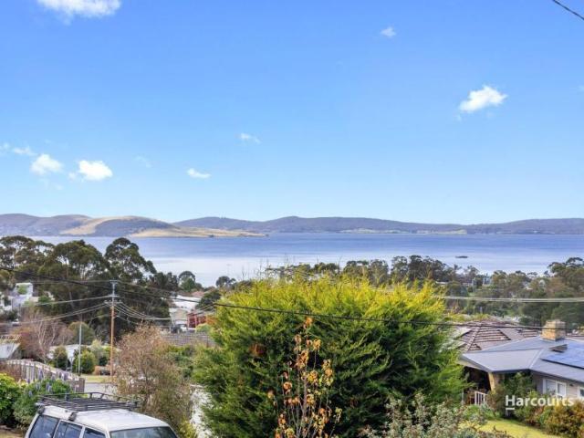 House for sale in Taroona, Hobart