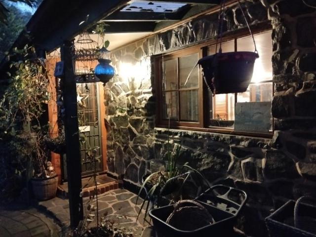 House for sale in Victoria