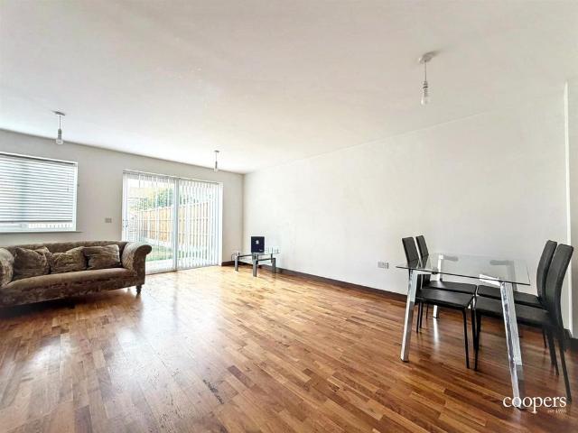 House for rent in Drayton Garden Village, Greater London