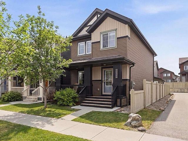 House for sale in Wedgewood, Alberta