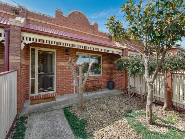 House for rent in Thornbury, Melbourne