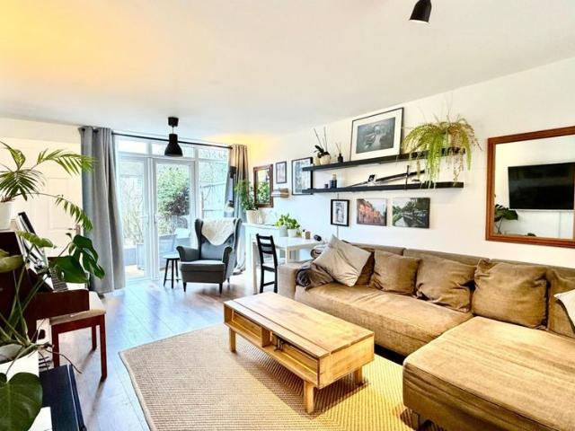 House for rent in Heath Hayes and Wimblebury, Chadsmoor