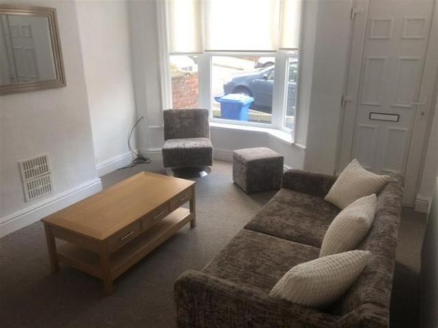 House for rent in Kenwood, South Yorkshire