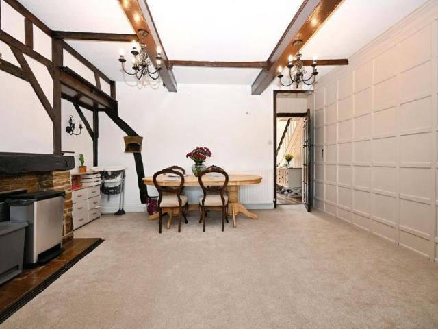 House for rent in Yeadon, West Yorkshire