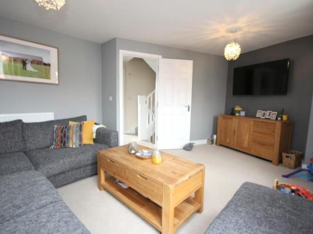 House for rent in Burgh St Peter, Norfolk