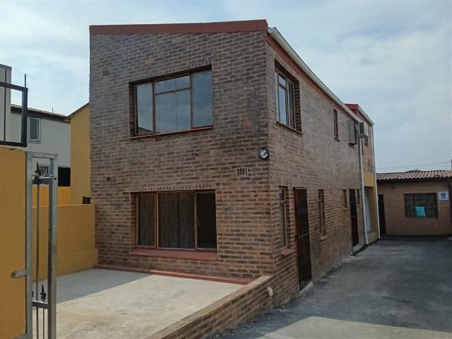 House for rent in Arena Park, Chatsworth