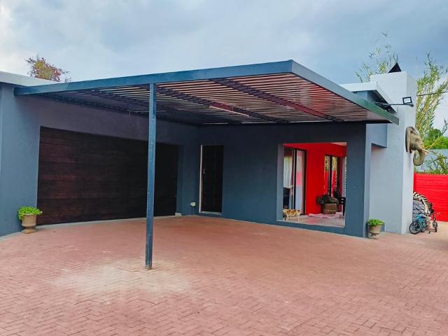 House for rent in Helikonhoogte, Bloemfontein