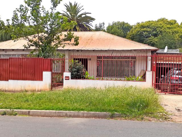 House for rent in Vosloorus, Gauteng