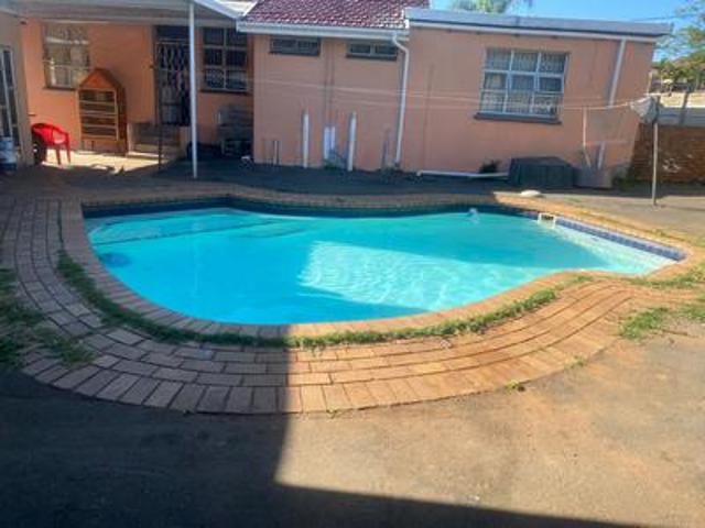 House for rent in Seaview, Kwazulu-natal