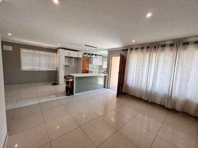 House for rent in Seaview, Kwazulu-natal
