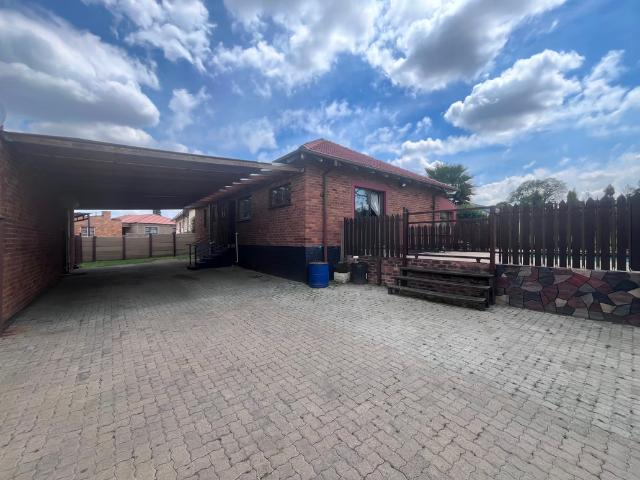 House for rent in Winkelhaak Shaft (Closed), Govan Mbeki