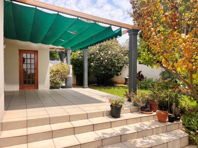 House for rent in Vosloorus, Gauteng
