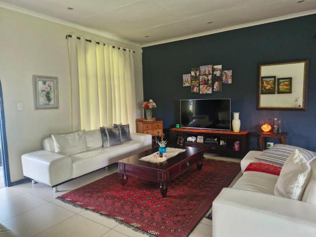 House for rent in Waterkloof, Gauteng