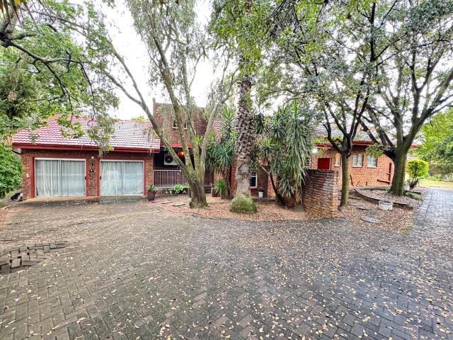 House for rent in Hartbeespoort Dam Nature Reserve, North West