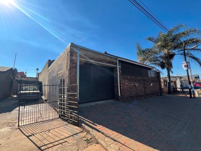 House for rent in Soweto, Gauteng