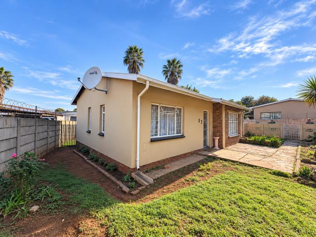 House for rent in Minnebron, City of Ekurhuleni Metropolitan Municipality