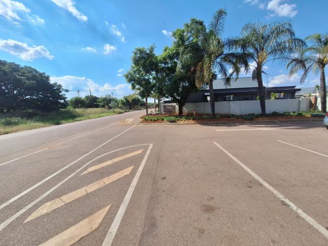 House for rent in Waterkloof, Gauteng