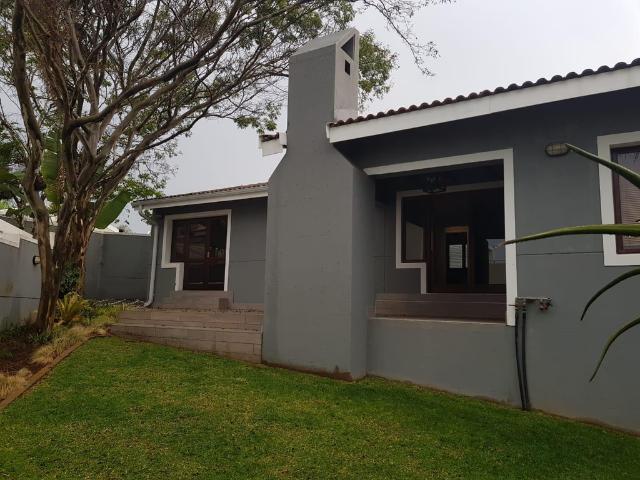 House for rent in Waterkloof, Gauteng