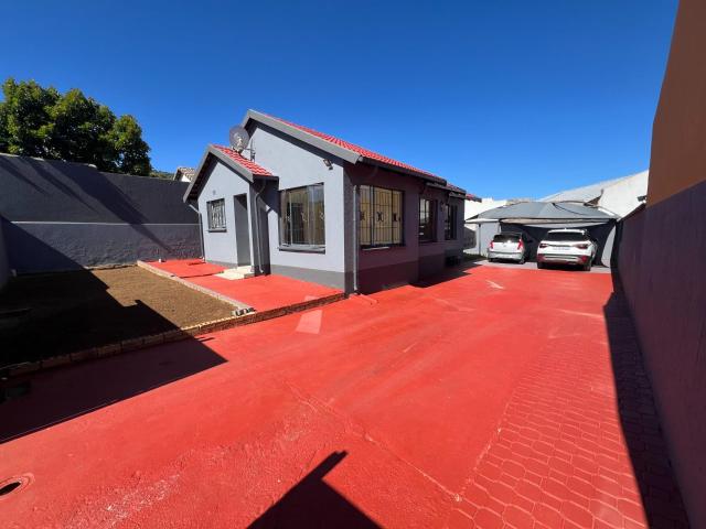 House for rent in Newtown, Vosloorus
