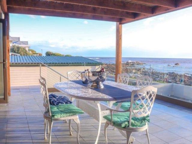 House for rent in Baardskeerdersbos, Western Cape