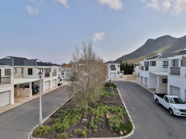 House for rent in Hermanus, Overstrand Local Municipality