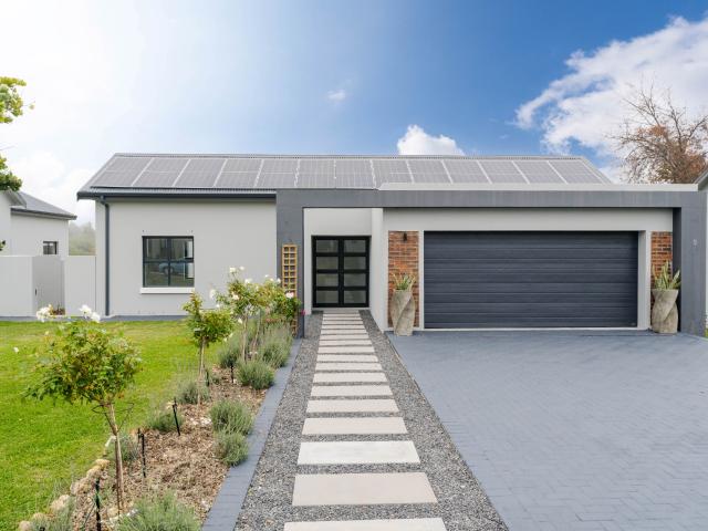 House for rent in Onverwacht, Western Cape