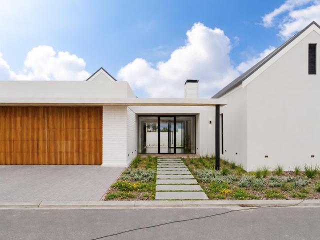 House for rent in Paarl, Drakenstein Local Municipality