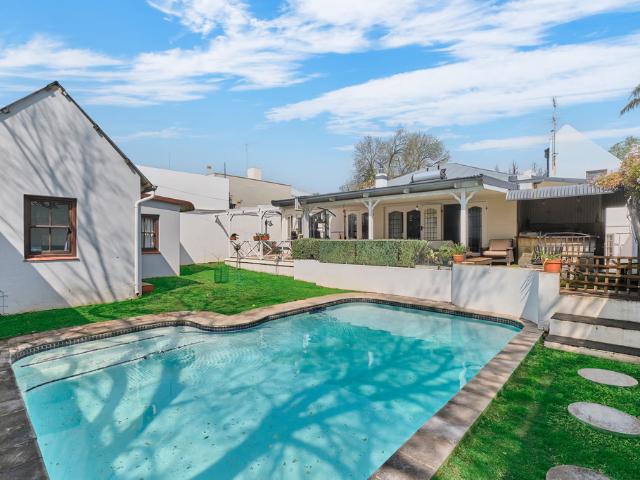 Apartment for rent in Rosebank, Gauteng