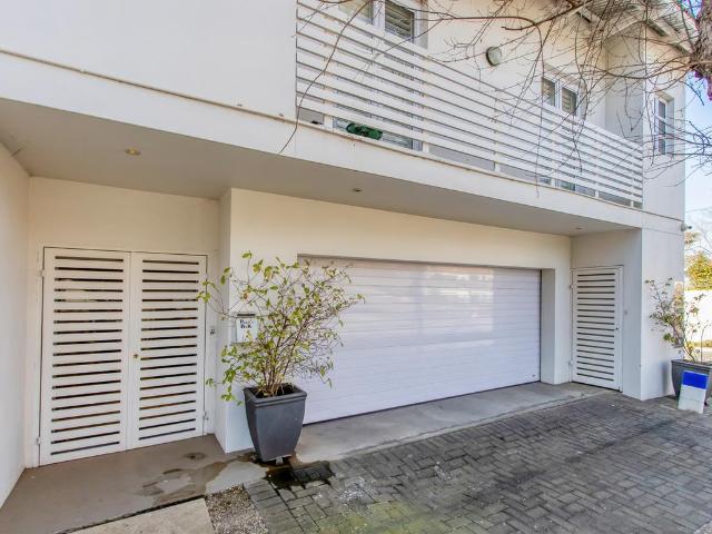 House for rent in Rosebank, Gauteng