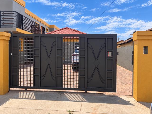 House for rent in Protea Glen, Soweto